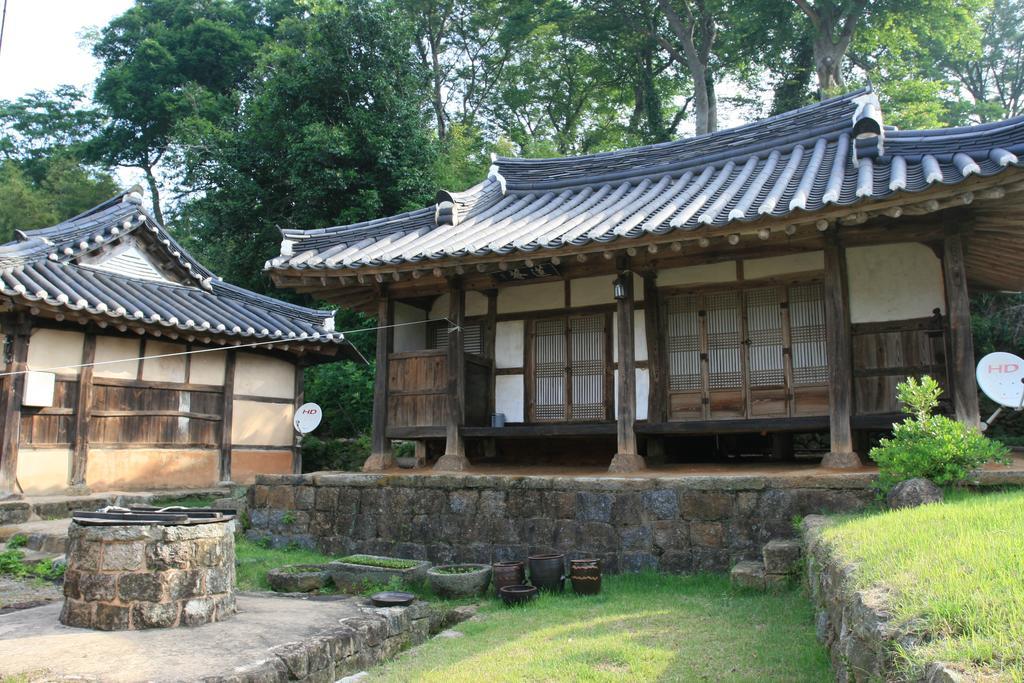 Jinrae Lee'S Traditional House Boseong Esterno foto