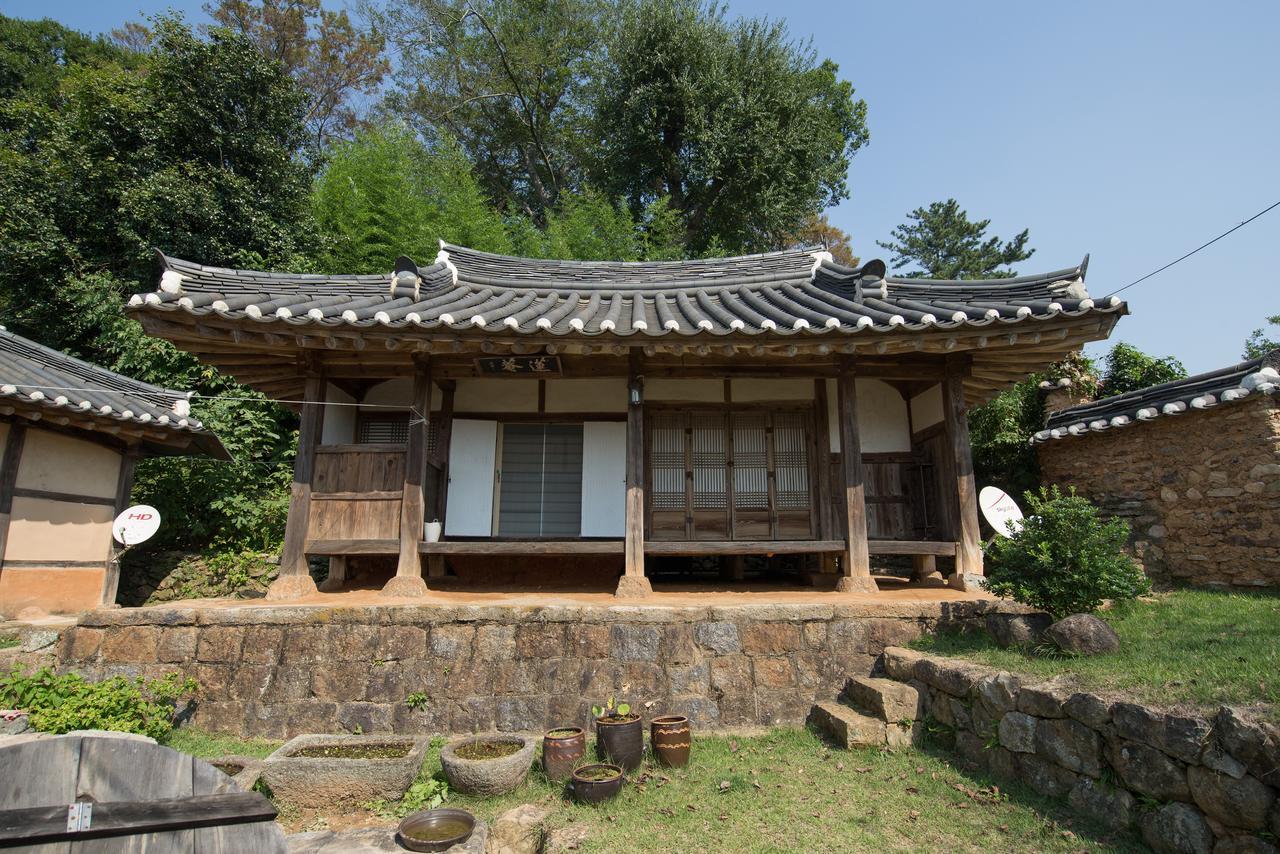 Jinrae Lee'S Traditional House Boseong Esterno foto